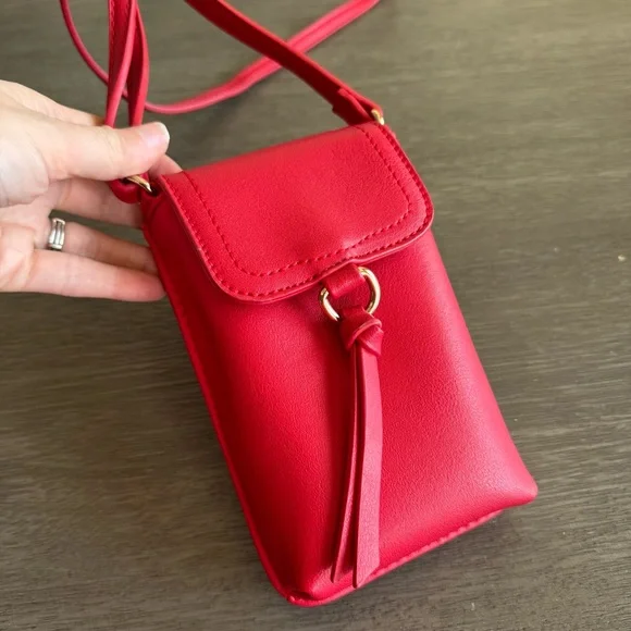 Red Crossbody Structured Rectangle Purse Bag Faux Leather Gold - Picture 2 of 10